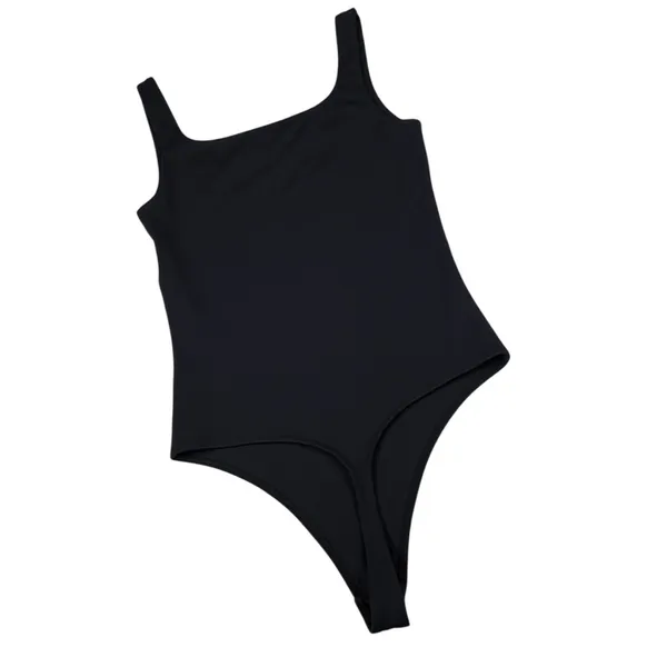 Aritzia Contour Babaton Square Neck Tank Bodysuit - Image 12