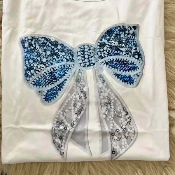 Source Unknown NWOT White Blue Rhinestone Bow Graphic T-shirt Size M - Image 2