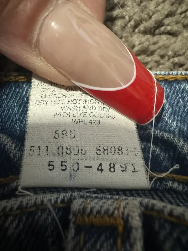Levi's Vintage 550 Shorts - Image 4