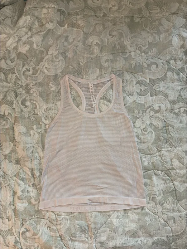 Lululemon Tech White Tank Top Swiftly Racerback - Image 2