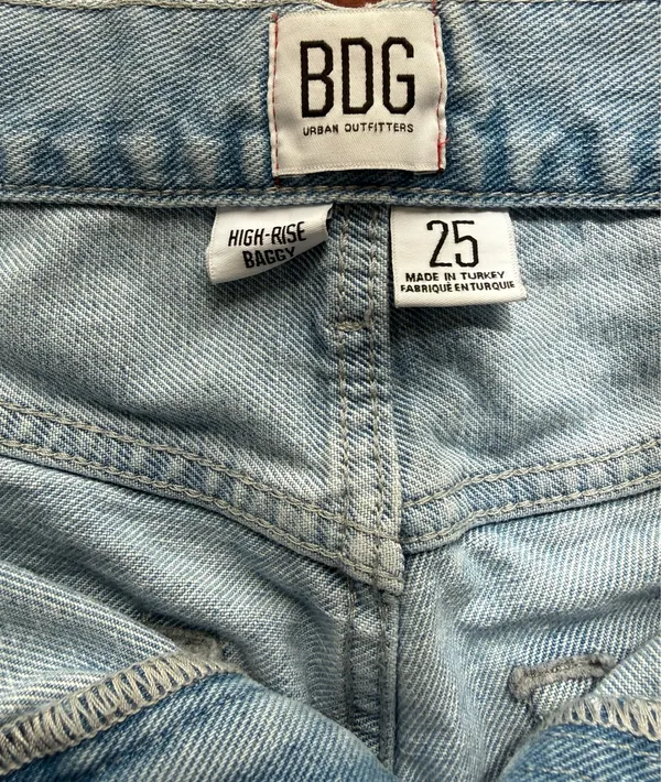 BDG Jeans High-Rise Baggy - Image 5