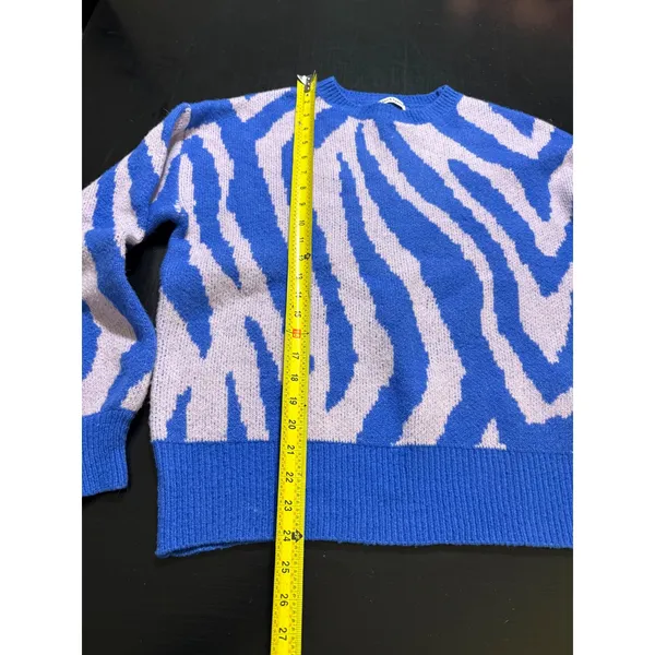 Theo & Spence Womens Blue Purple Zebra Print Crewneck Sweater TS1048B Medium - Image 5