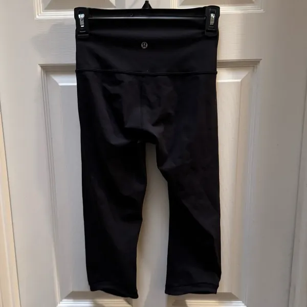 Lululemon Cropped Black Leggings - Image 2