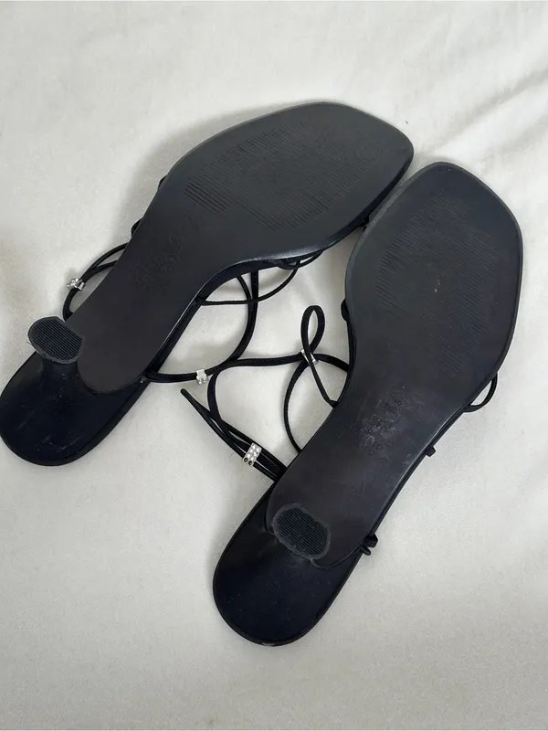 Vintage Nordstrom Black Strappy Rhinestone Low Kitten Heel Sandals Narrow 9.5 - Image 8