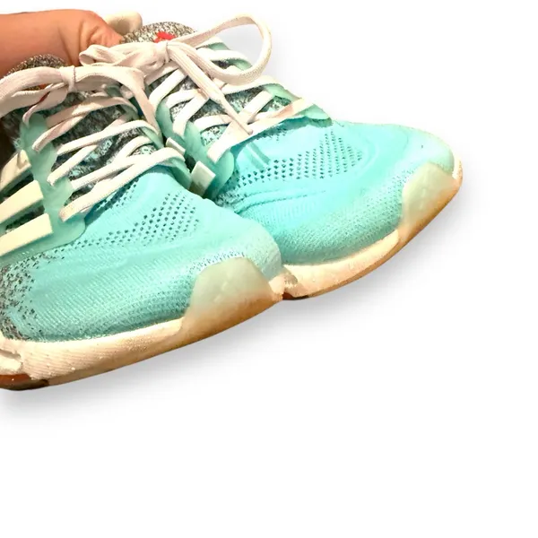 Adidas Ultraboost Light Flash Aqua Blue Low Top‎ Running Shoes Sz 8.5 Women's - Image 5
