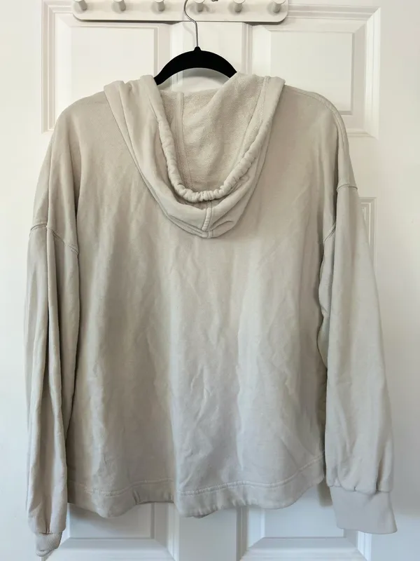 Old Navy Pullover Sweater - Image 2