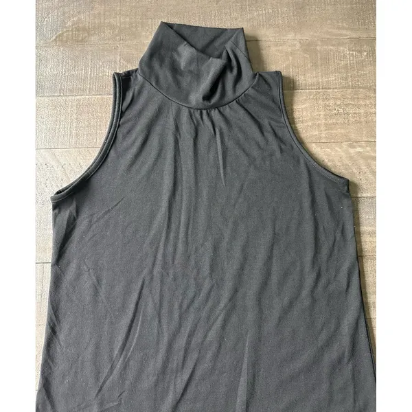 Women's Black‎ sleeveless mock-neck shift dress Size Large - Image 2