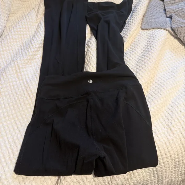 Lululemon Leggings - Image 3