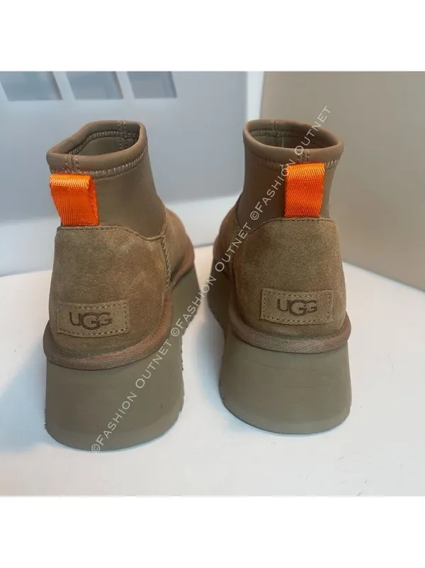 UGG Women’s Classic Mini Dipper Shearling Fur Platform boots Chestnut Sz 7 - Image 2