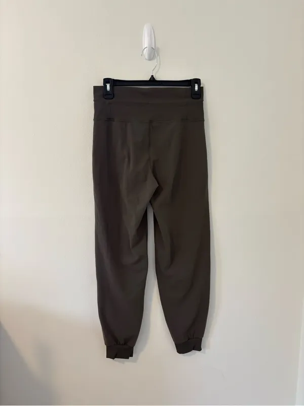 Vuori‎ Daily Jogger Small Green - Image 3
