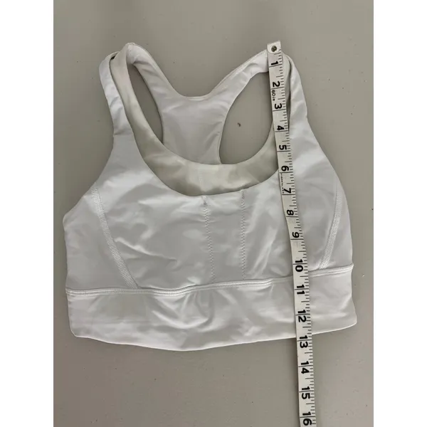 Lululemon Women's Run Stuff Your Bra Long Line White 4 Sports Bra Workout Gym - Image 3