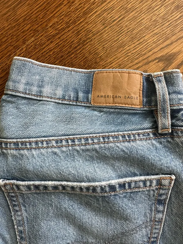 American Eagle Jeans - Image 4