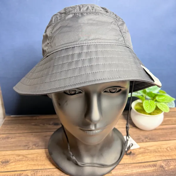 Lululemon Patch Logo Bucket Hat NWT Size S/M (Black) - Image 10