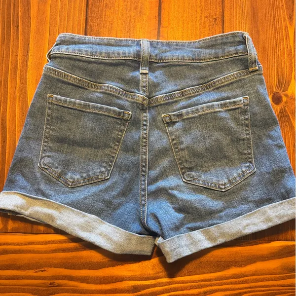 Old Navy High-Rise Blue Jean Shorts - Image 2