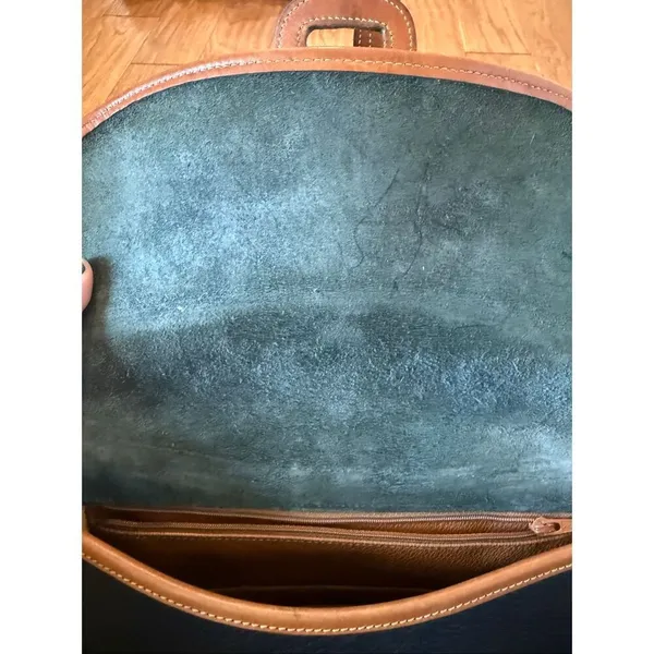 Dooney & Bourke all weather crossbody purse vintage black - Image 9