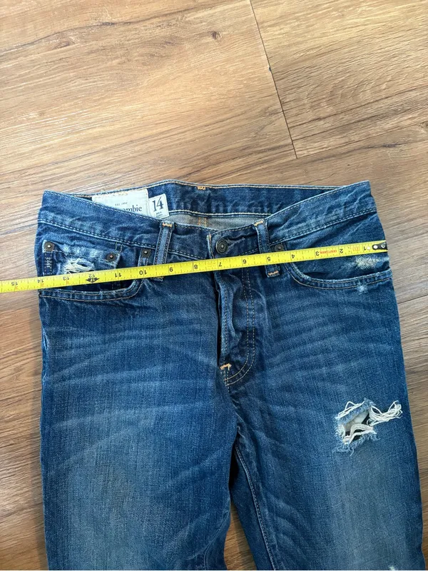 Abercrombie Remsen Low Rise Slim Straight Jeans Women’s Size 14 Distressed - Image 8