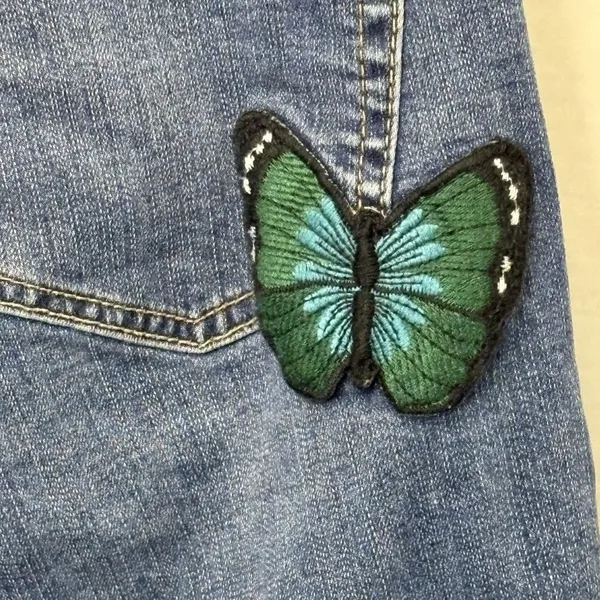 Torrid Premium Denim Boyfriend Stretch Jeans Size 18 Butterfly Patch - Image 6