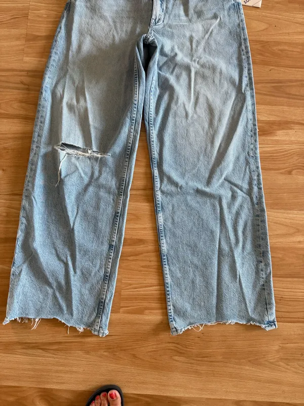 Mother NWT Awesome High Waisted Spinner Zip Sneak Chew in We Bounced - Size 31 - Image 2