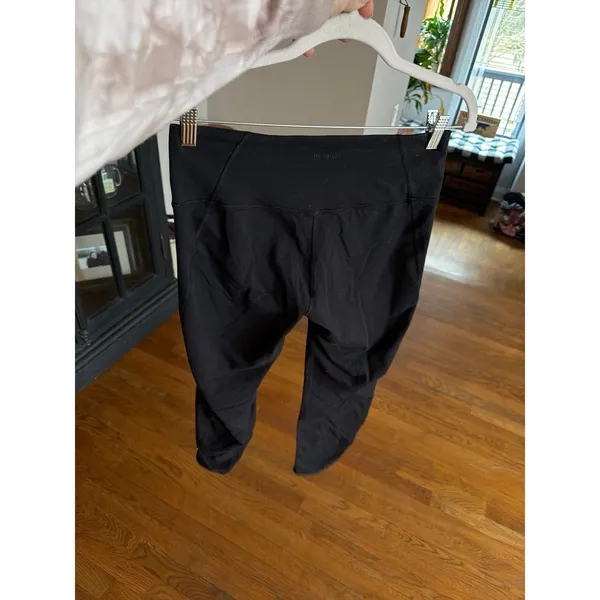 Patagonia‎ black leggings women's medium - Image 2