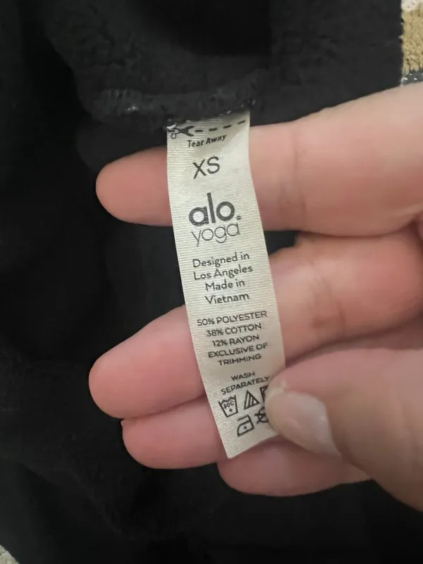 Alo xs‎ black sweater - Image 11