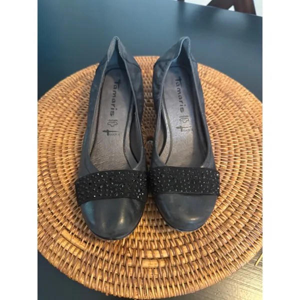 Tamaris Leather Rhinestone Block Heel Pumps‎ Womens Size 39 EU - Image 2