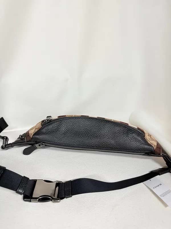 New Coach C5292 Warren Belt Bag - Image 7