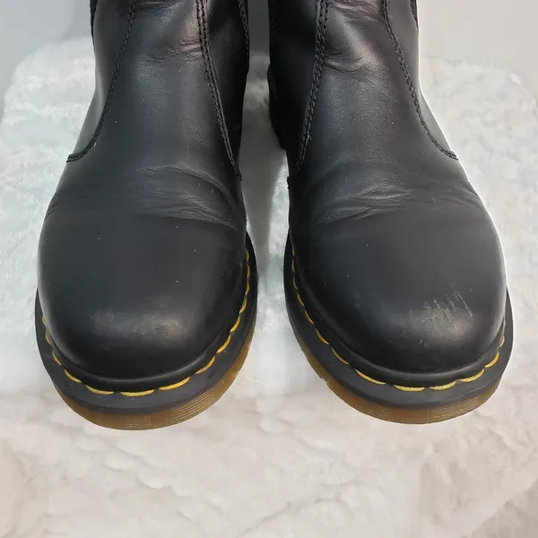 Dr Martens Black Chelsea Boots Womens Size 9 - Image 2
