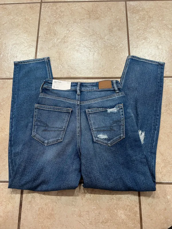 American Eagle Jeans - Image 2