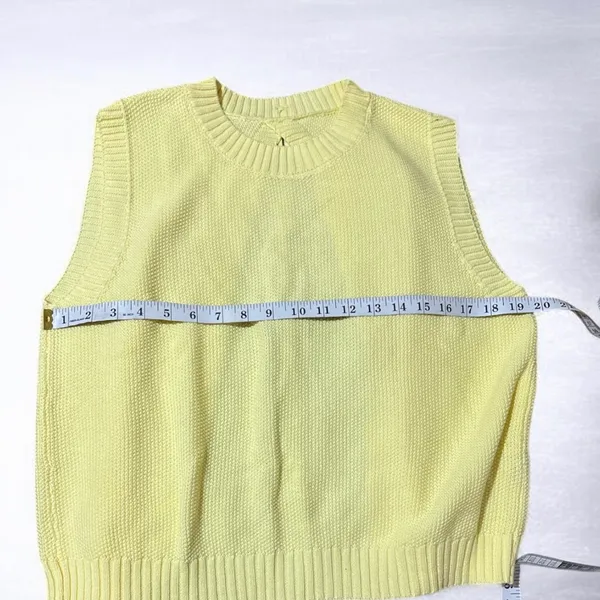 Sleeveless Knit Sweater Vest - Cream - Image 4