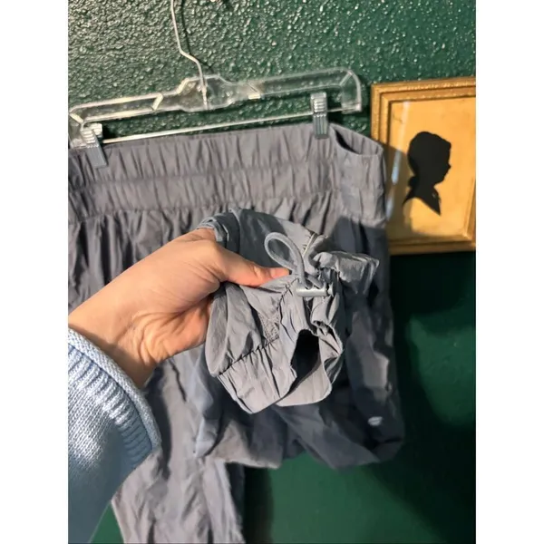 Fabletics Womens High Rise Gray Joggers Sz 2XL - Image 3