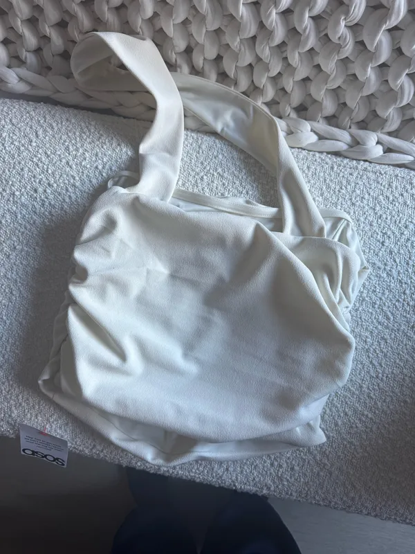 Chic White Top - Image 2