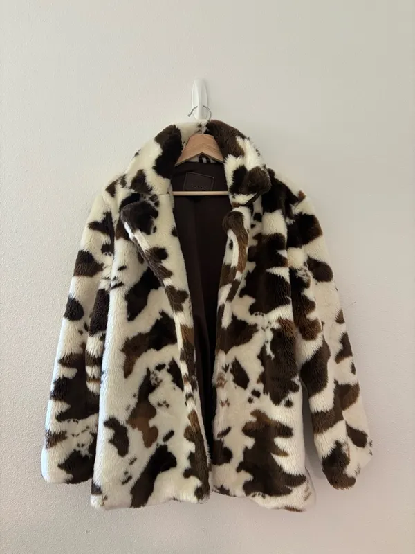 Blank nyc cow print faux fur coat - Image 2