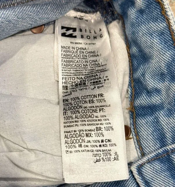 Wrangler x Billabong patched high rise super flare jeans size 24 - Image 5