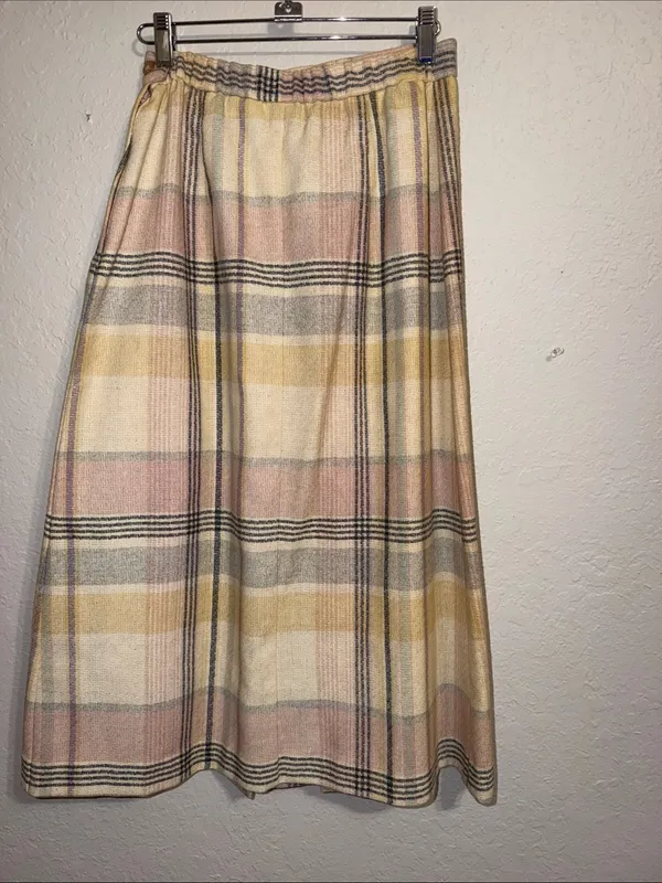 vintage midi skirt plaid 100% wool modest 70s skirt pastels neutrals - Image 3