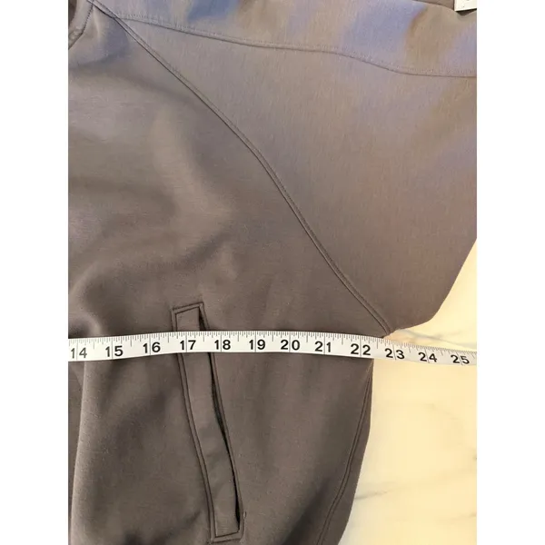 YPB Your Personal Best Womens‎ Gray Full Zip Cropped Jacket Mock Neck Medium - Image 7