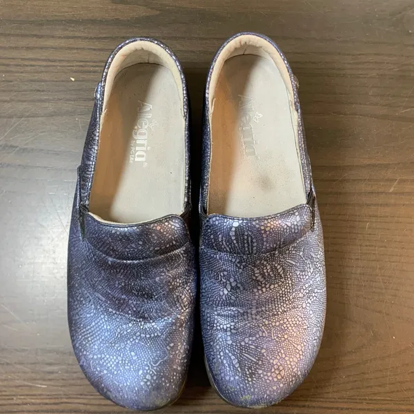 Alegria PG Lite Womens‎ Blue Metallic Lace Print Leather Slip On Clogs 40 READ - Image 2