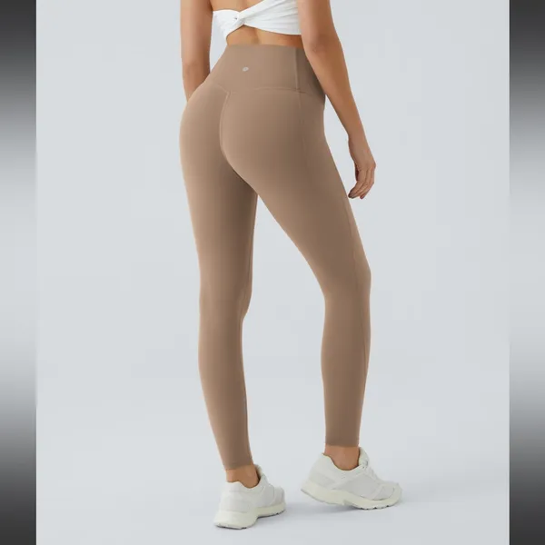 Halara UltraSculpt"™ High Waisted Tummy Control Pocket Shaping Training Leggings - Image 4