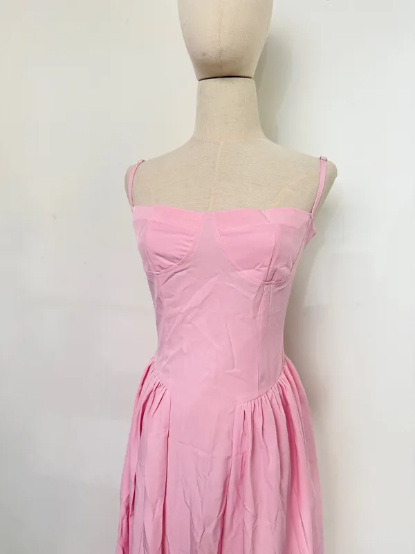 Rihoas pink corset style midi dress - Image 2