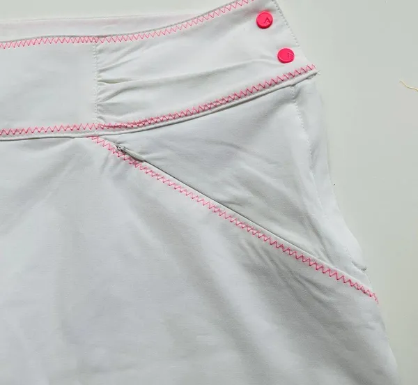 Antigua Skort Golf White Pink Size 8 - Image 4