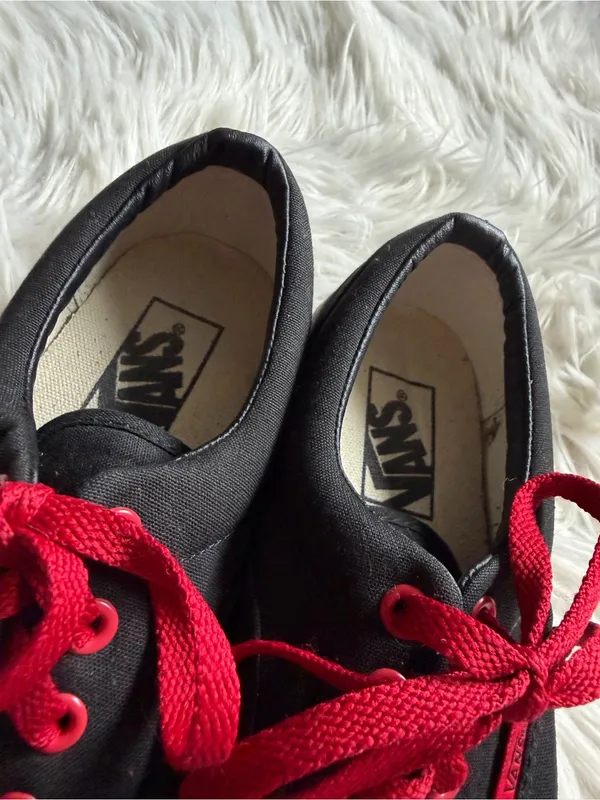 Vans fashion sneakers - Image 5