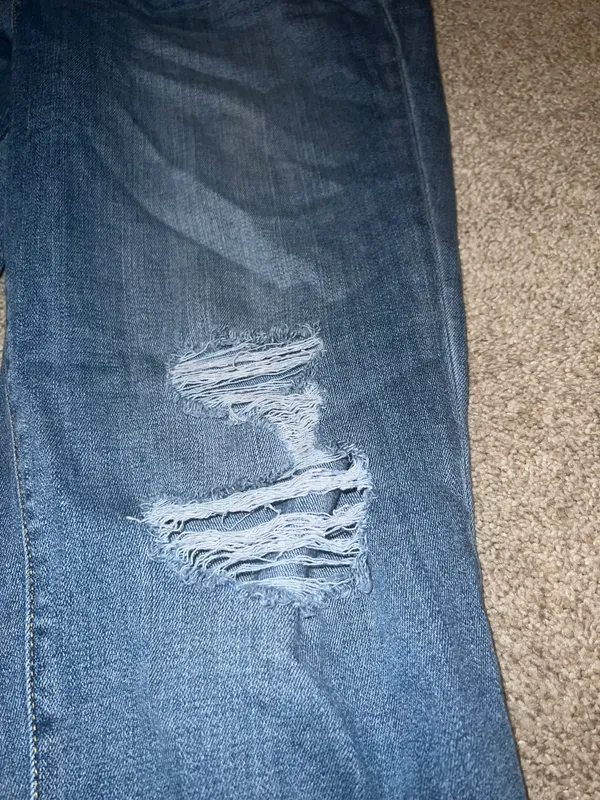 Universal Threads Jeans - Image 2