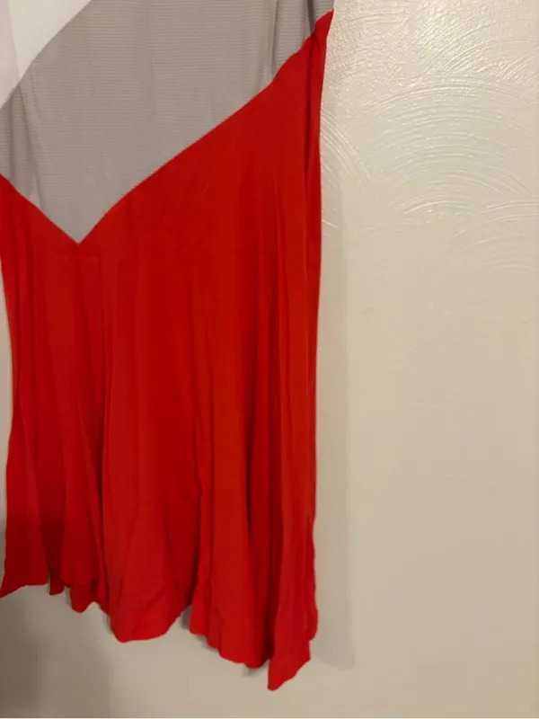 Maeve Anthropologie Large Colorblock Pleated Dress Red White Gray Sleeveless - Image 7