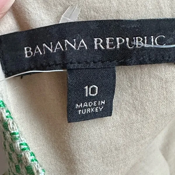 Banana Republic NWT Green Cream Tiny Checkered Sleeveless Peplum Tank.Sz 10. - Image 9