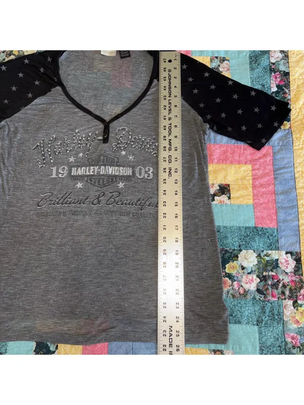 Harley-Davidson Woman’s XL Rhinestone Raglan Henley Top Gray Black Star Sleeves - Image 7
