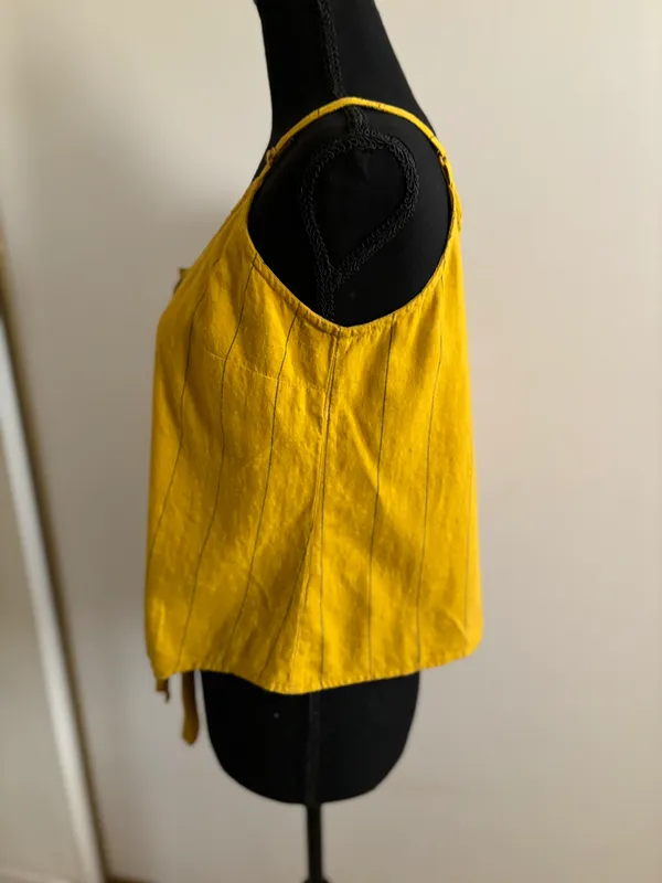 Dizzire Yellow Black Striped Thin Adjustable Strap Crop Top size M - Image 6