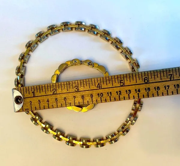 Vintage gold chunky necklace and bracelet - Image 4