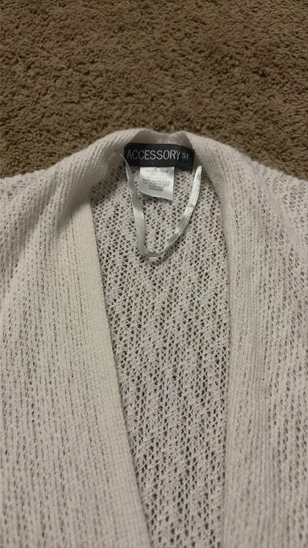 White knit Pancho - Image 2