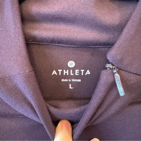 Athleta Superluxe Half Zip Top, Wild Raisin‎ SIZE L - Image 4