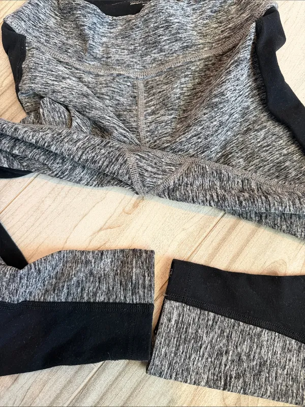 Beyond Yoga Grey Black Leggings XS - Image 6