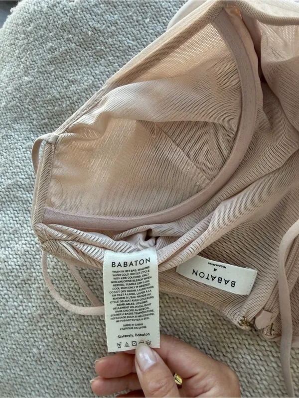 Aritzia Babaton Ruched Mesh Cami Top in Blush Pink - Image 6